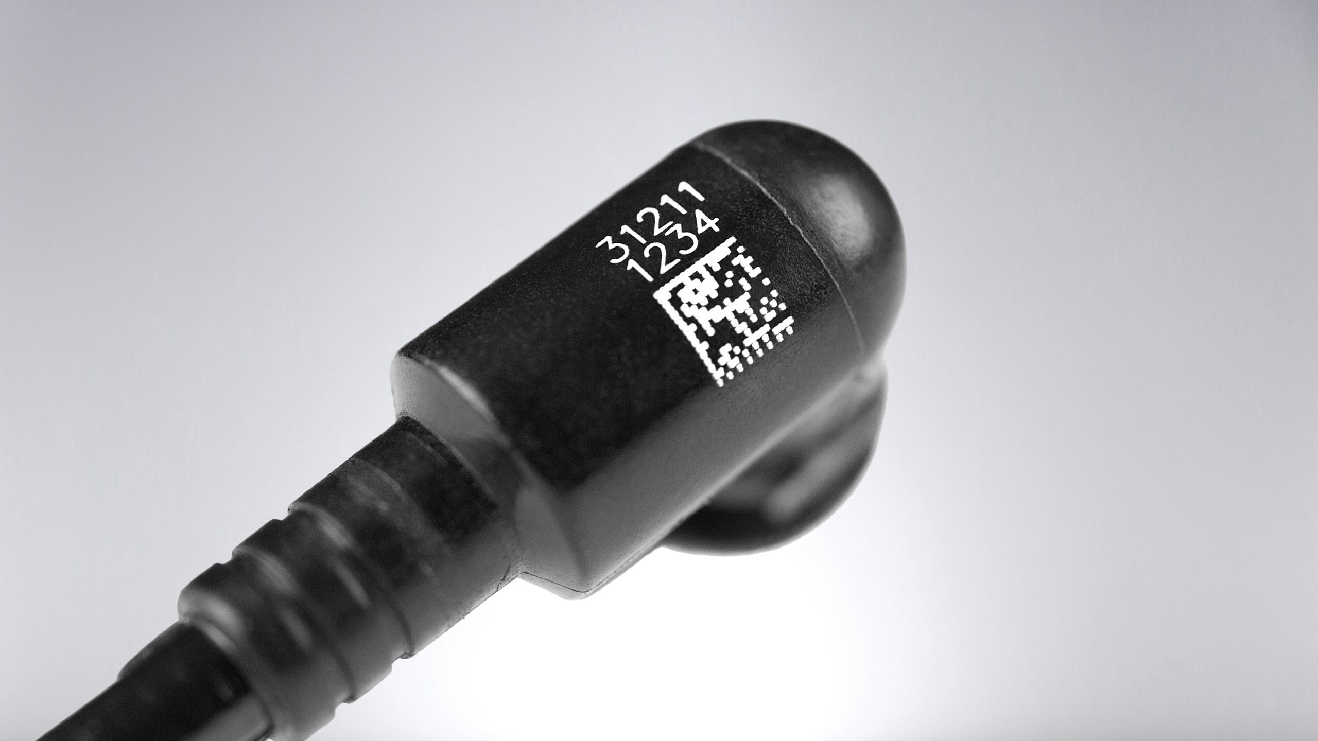 laser marking on injection-molded parts